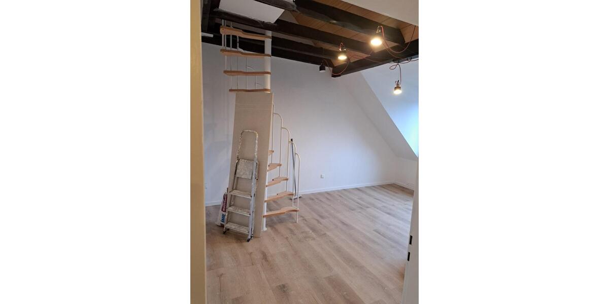 Dachgeschoßwohnung Essen Stadtbezirk IV - 2 Zimmer, 59 m&sup2;, 620&euro; | Angebot:25809242