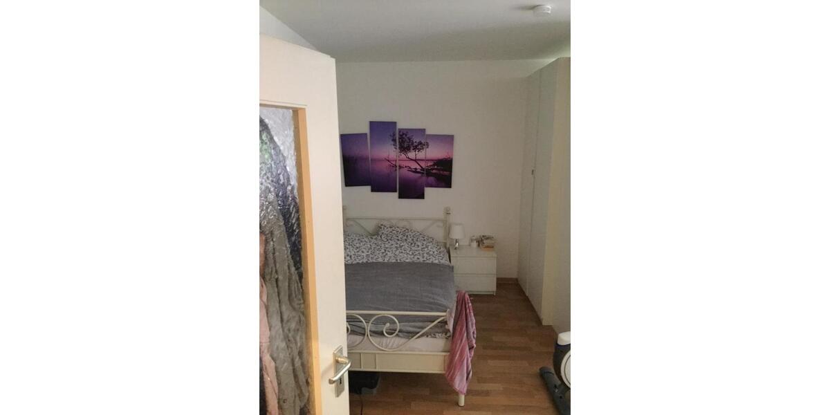 Erdgeschoßwohnung Essen Stadtbezirk VI - 1 Zimmer, 34 m&sup2;, 359&euro; | Angebot:25901481