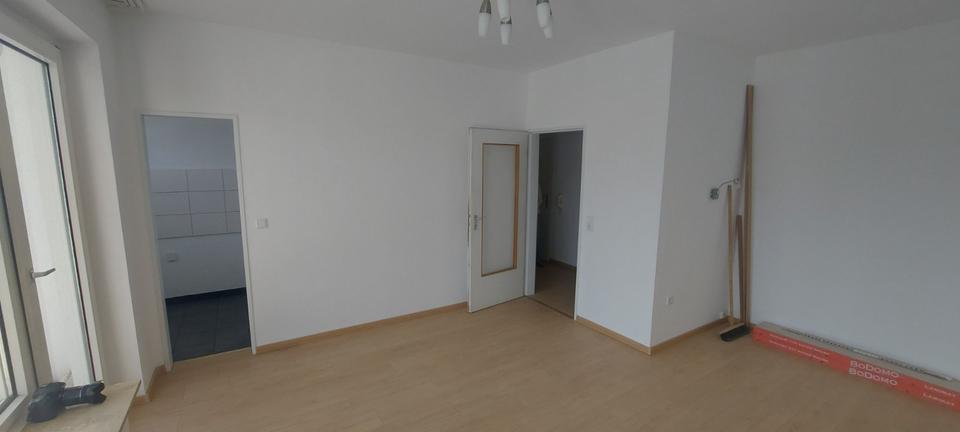 Etagenwohnung Wuppertal Gemarkung Nächstebreck - 1 Zimmer, 35 m&sup2;, 310&euro; | Angebot:25824144
