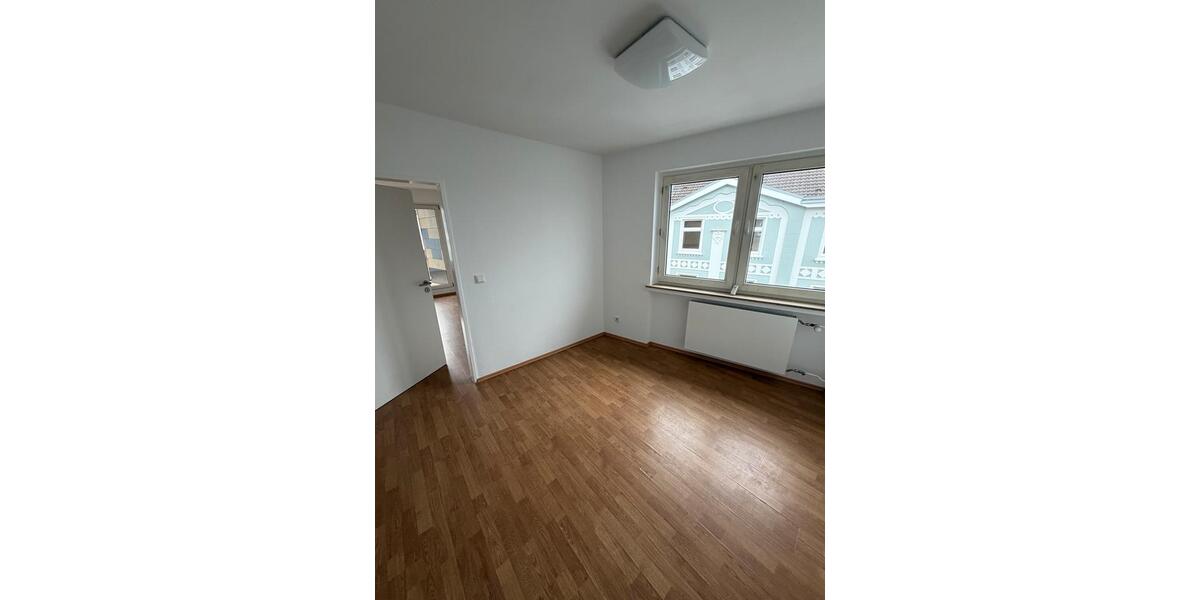 Etagenwohnung Wuppertal Gemarkung Langerfeld - 4 Zimmer, 80 m&sup2;, 775&euro; | Angebot:25934319