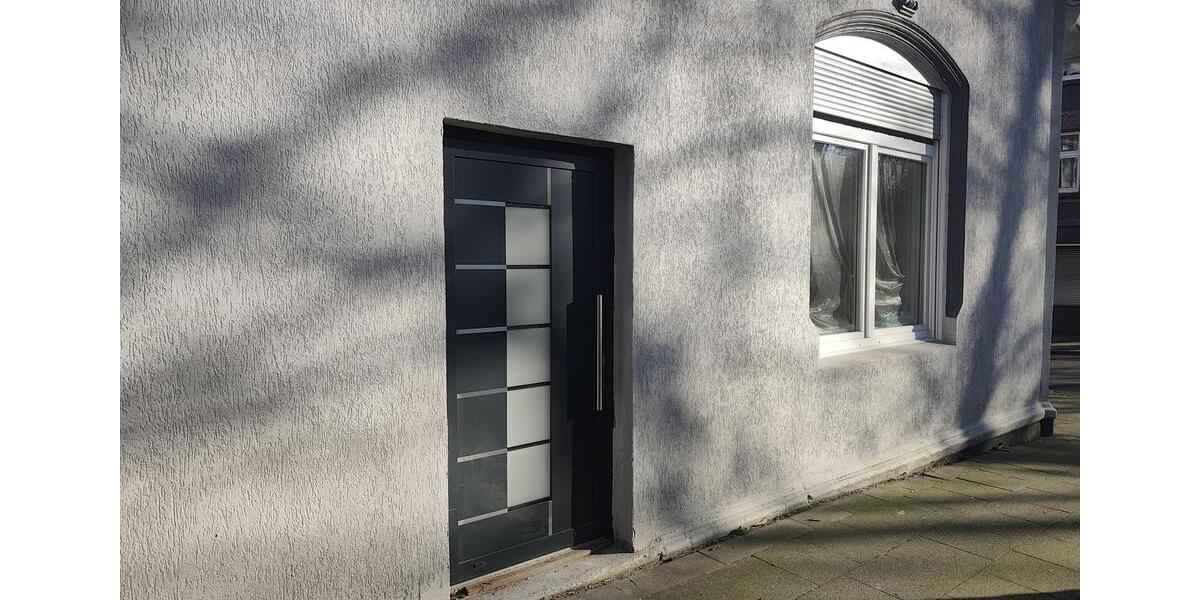 Erdgeschoßwohnung Essen Stadtbezirk VII - 4.5 Zimmer, 165 m&sup2;, 1.600&euro; | Angebot:25757008