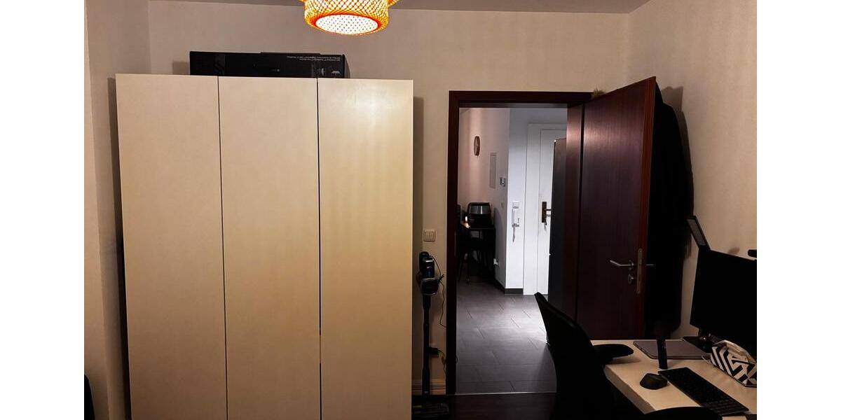 Etagenwohnung Essen Huttrop - 2 Zimmer, 42 m&sup2;, 550&euro; | Angebot:25723697