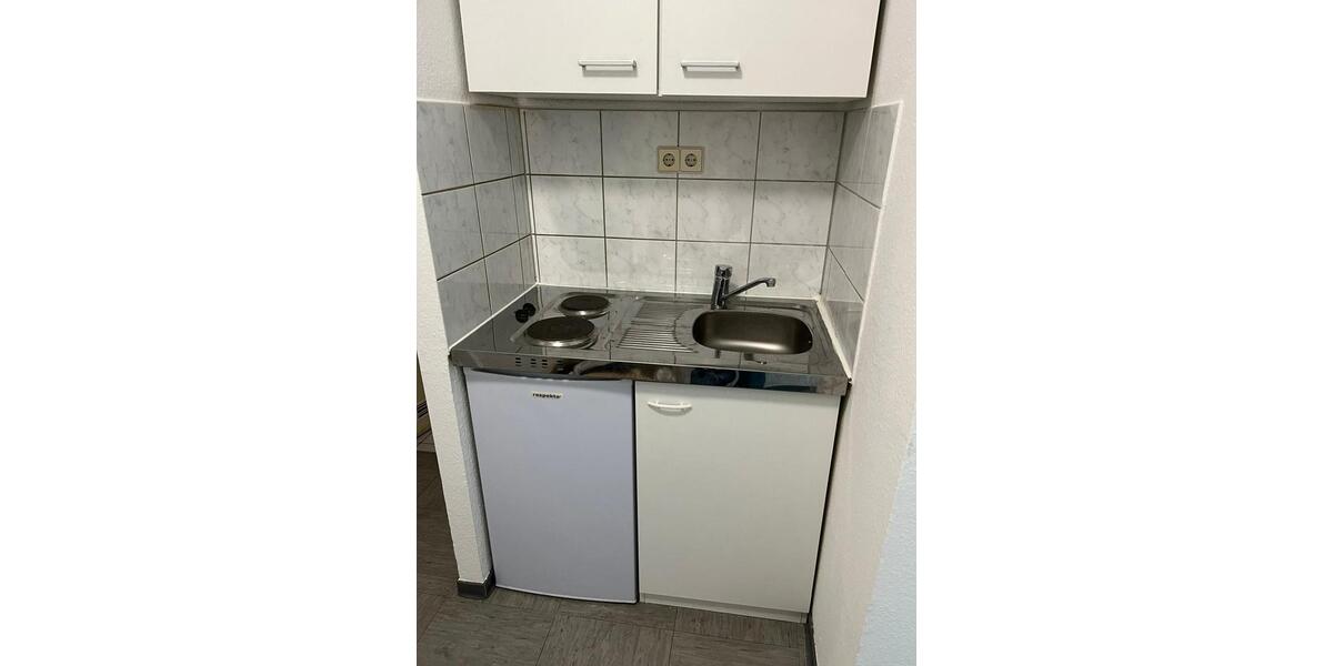 Etagenwohnung Essen Stadtbezirk VI - 1 Zimmer, 23 m&sup2;, 360&euro; | Angebot:25937168