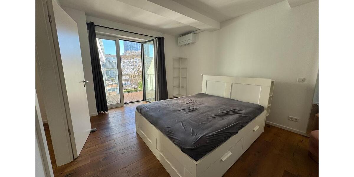 Etagenwohnung Essen Stadtkern - 3 Zimmer, 100 m&sup2;, 1.690&euro; | Angebot:26110160