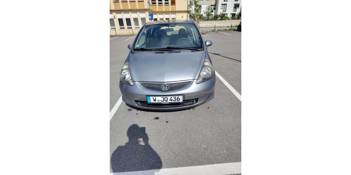 Honda Jazz 184.000 km 1.500 &euro; Wuppertal 42117
