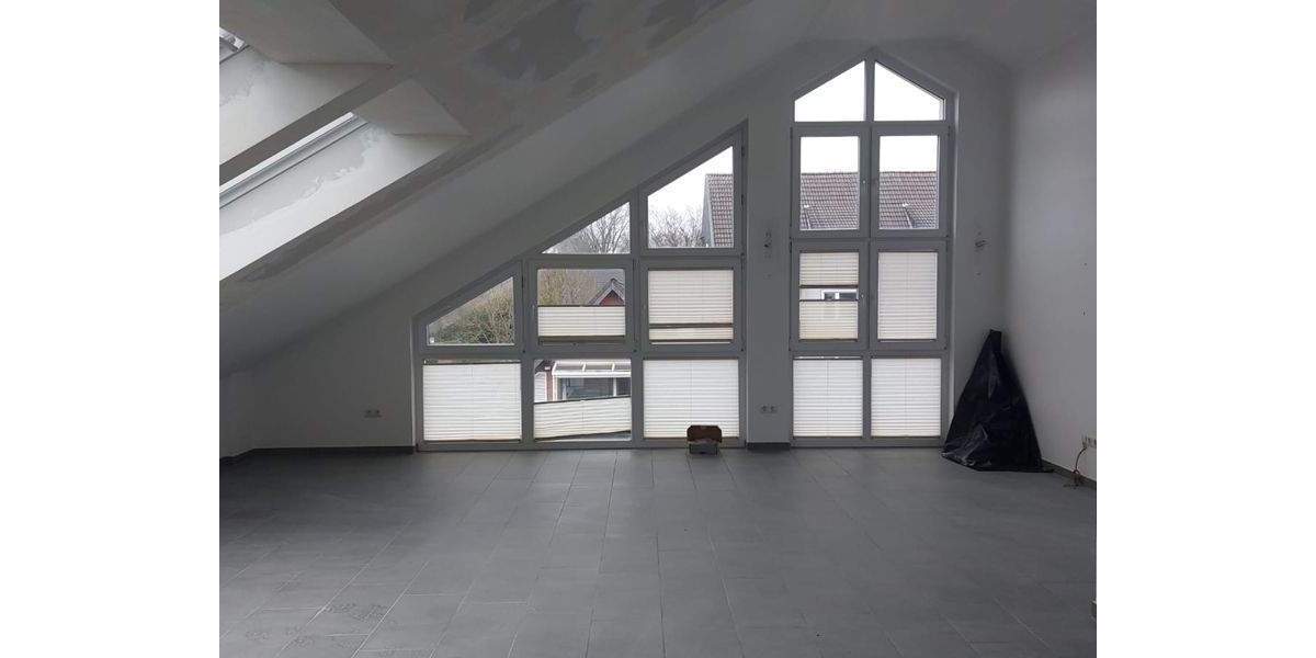 Etagenwohnung Gladbeck Mitte - 3 Zimmer, 134 m&sup2;, 1.200&euro; | Angebot:25815050