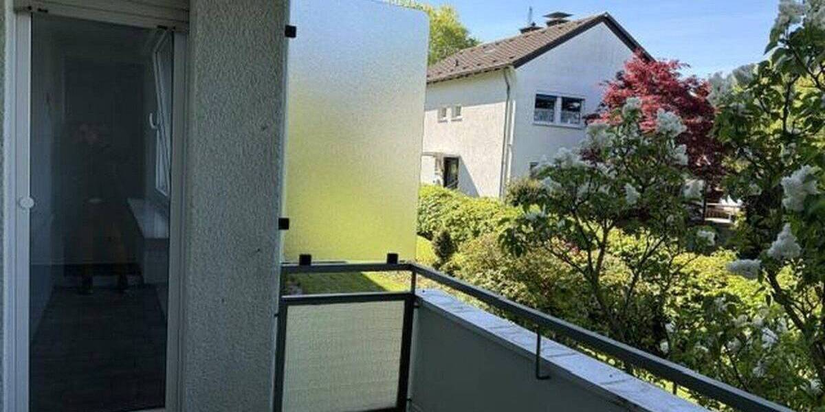 Etagenwohnung Hagen Hochschulviertel - 4 Zimmer, 90 m&sup2;, 975&euro; | Angebot:26803017