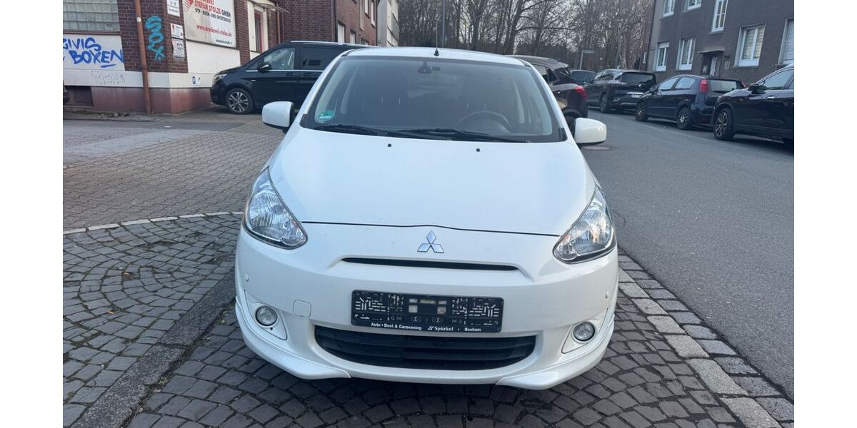 Mitsubishi Space Star 64.000 km 5.899 &euro; Gelsenkirchen 45879