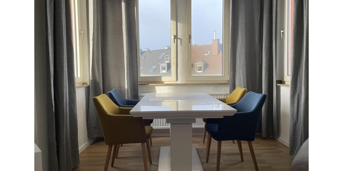Etagenwohnung Essen Huttrop - 4 Zimmer, 81 m&sup2;, 1.140&euro; | Angebot:25430682