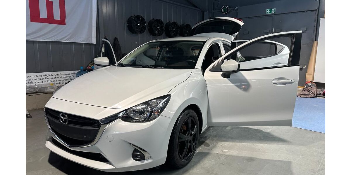 Mazda 2 44.500 km 12.990 &euro; Dortmund 44263