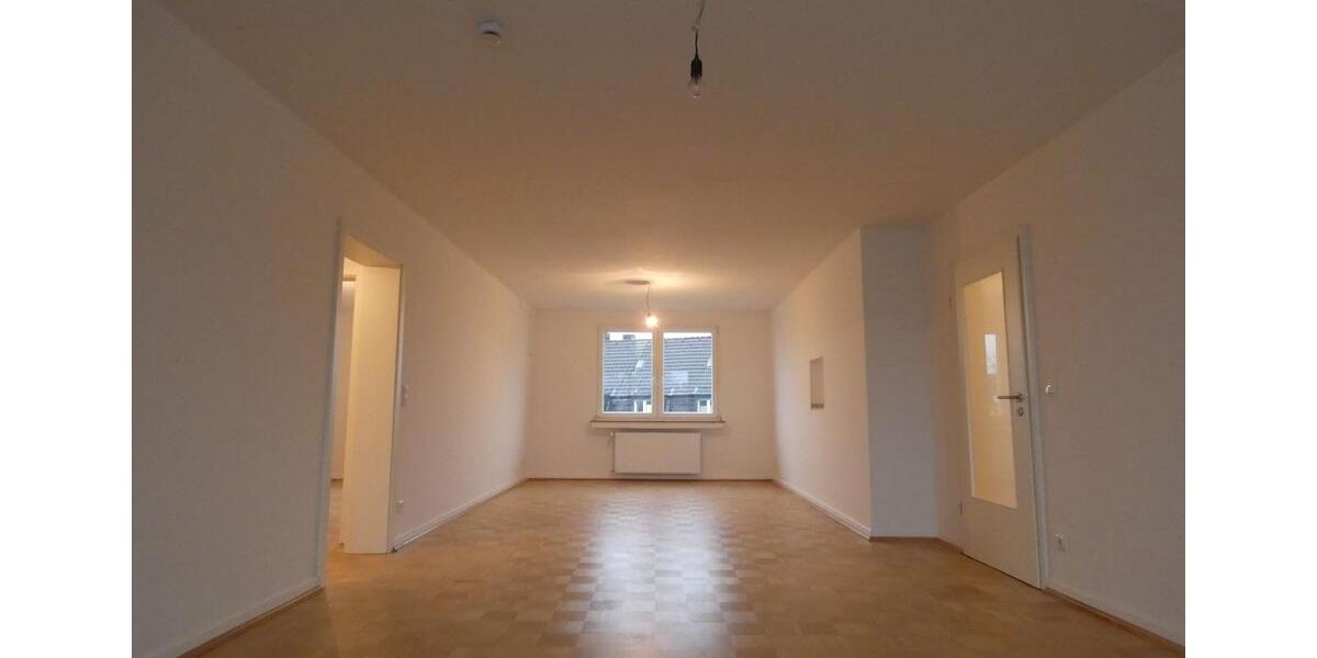 Etagenwohnung Essen Stadtbezirk IX - 3 Zimmer, 98 m&sup2;, 1.114&euro; | Angebot:25535319