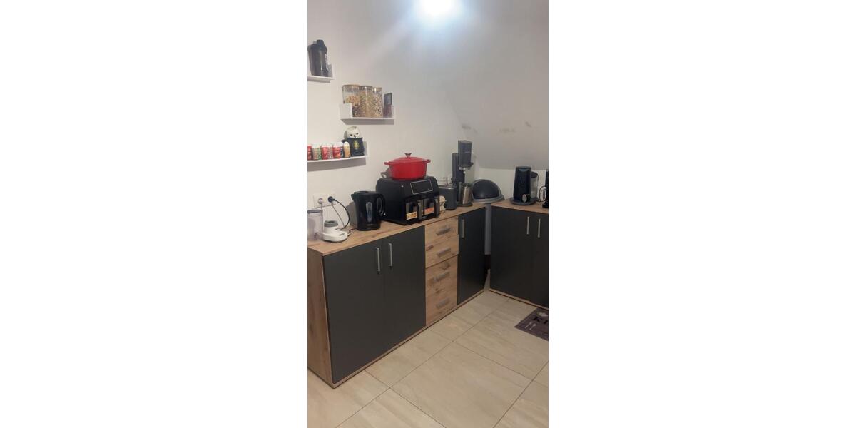 Einfamilienhaus Essen Stadtbezirk II - 3 Zimmer, 77 m&sup2;, 950&euro; | Angebot:25830723