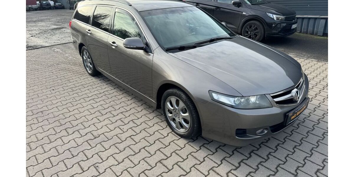Honda Accord 249.000 km 4.790 &euro; Dortmund 44319