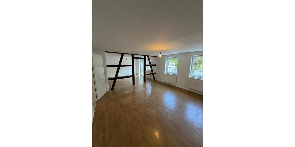 Etagenwohnung Wuppertal Gemarkung Nächstebreck - 2 Zimmer, 72 m&sup2;, 650&euro; | Angebot:26340358