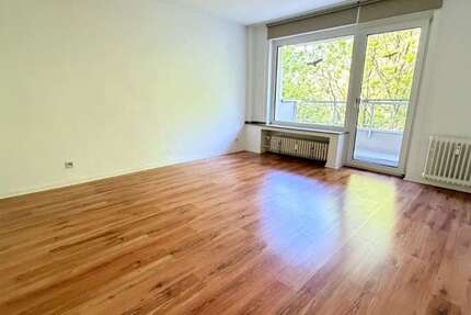 Wohnung Gelsenkirchen Gelsenkirchen-Mitte - 3 Zimmer, 76 m&sup2;, 575&euro; | Angebot:26518599