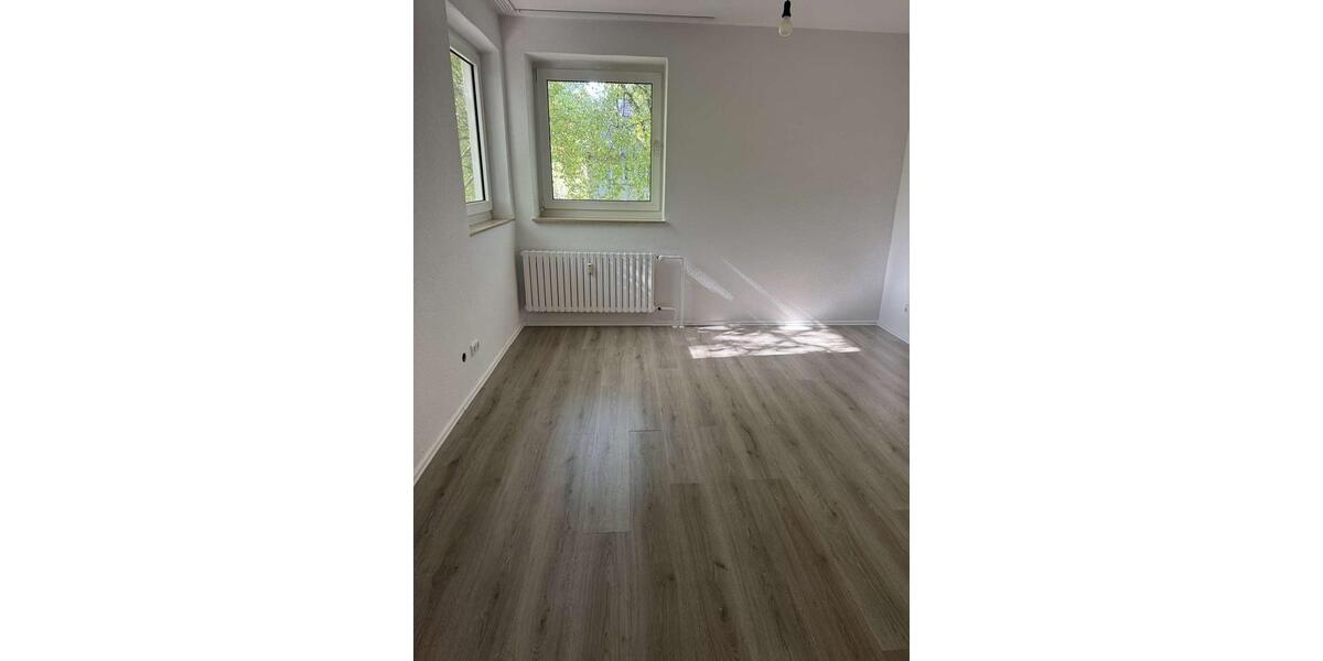 Etagenwohnung Essen Stadtbezirk V - 2 Zimmer, 50 m&sup2;, 500&euro; | Angebot:23149866