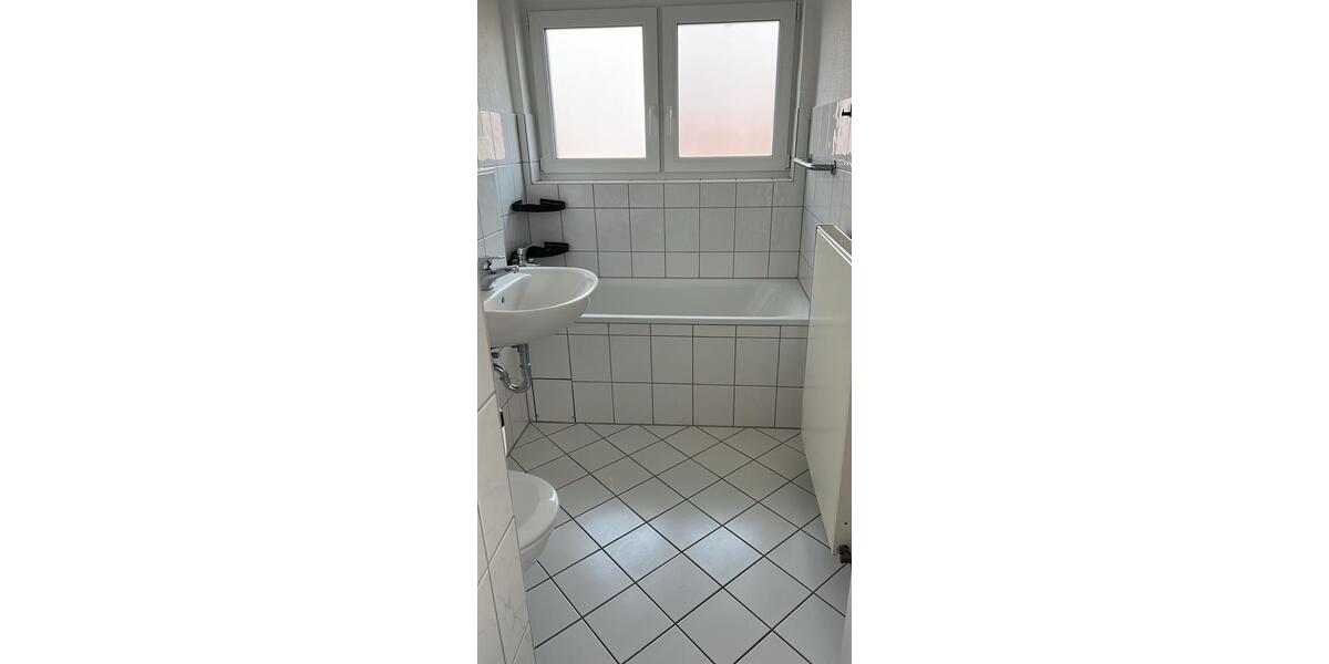 Etagenwohnung Essen Stadtbezirk VI - 3 Zimmer, 65 m&sup2;, 790&euro; | Angebot:25905932