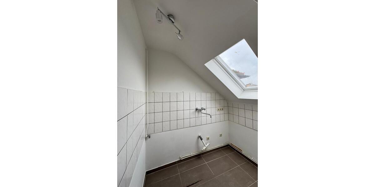 Etagenwohnung Hagen - 2 Zimmer, 65 m&sup2;, 390&euro; | Angebot:23506892