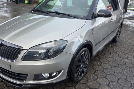 Skoda Fabia 220.000 km 2.990 &euro; Dortmund 44339
