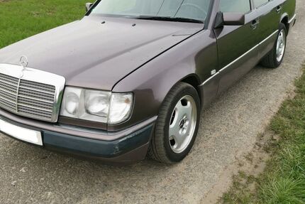 Mercedes-Benz 200 275.000 km 7.300 &euro; Dortmund 44339