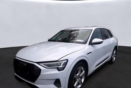 Audi e-tron 26.191 km 27.910 &euro; Hagen 58091