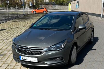 Opel Astra 120.396 km 9.999 &euro; Bochum 44894