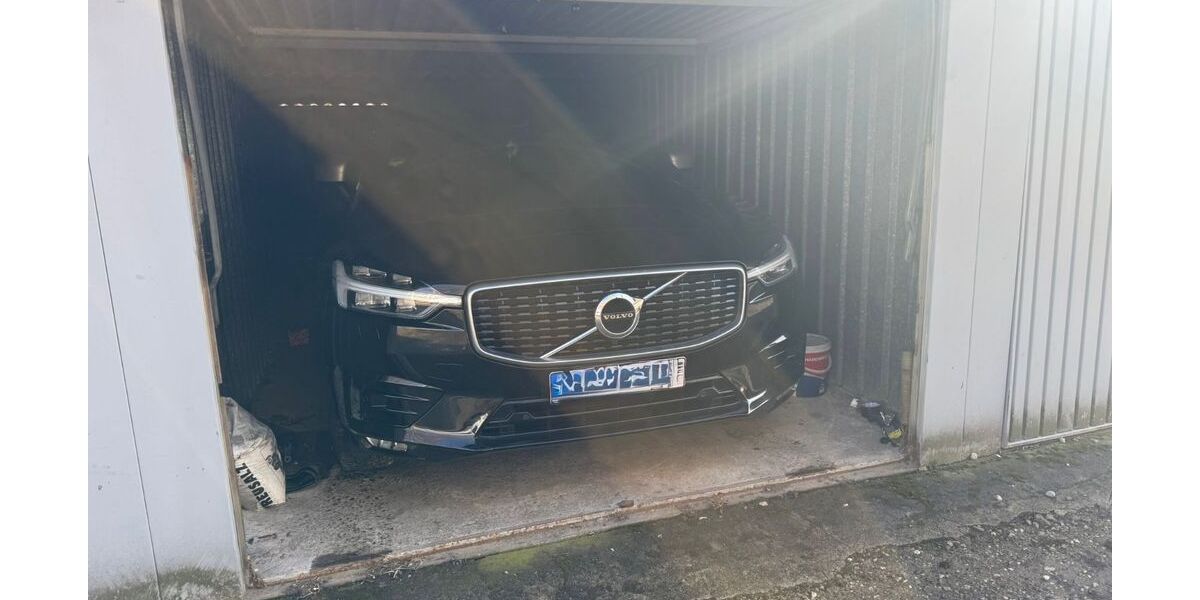 Volvo XC60 149.000 km 26.490 &euro; Oberhausen 46117