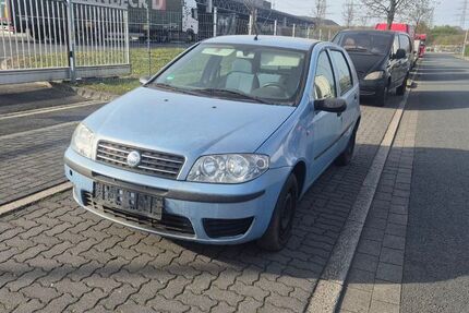 Fiat Punto 234.500 km 700 &euro; Herne 44653