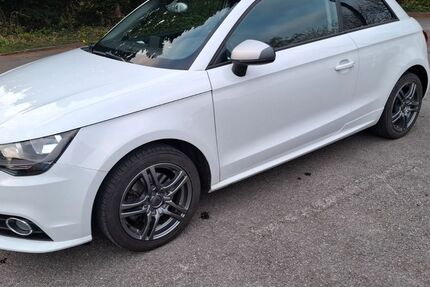 Audi A1 86.000 km 9.980 &euro; wuppertal 42277