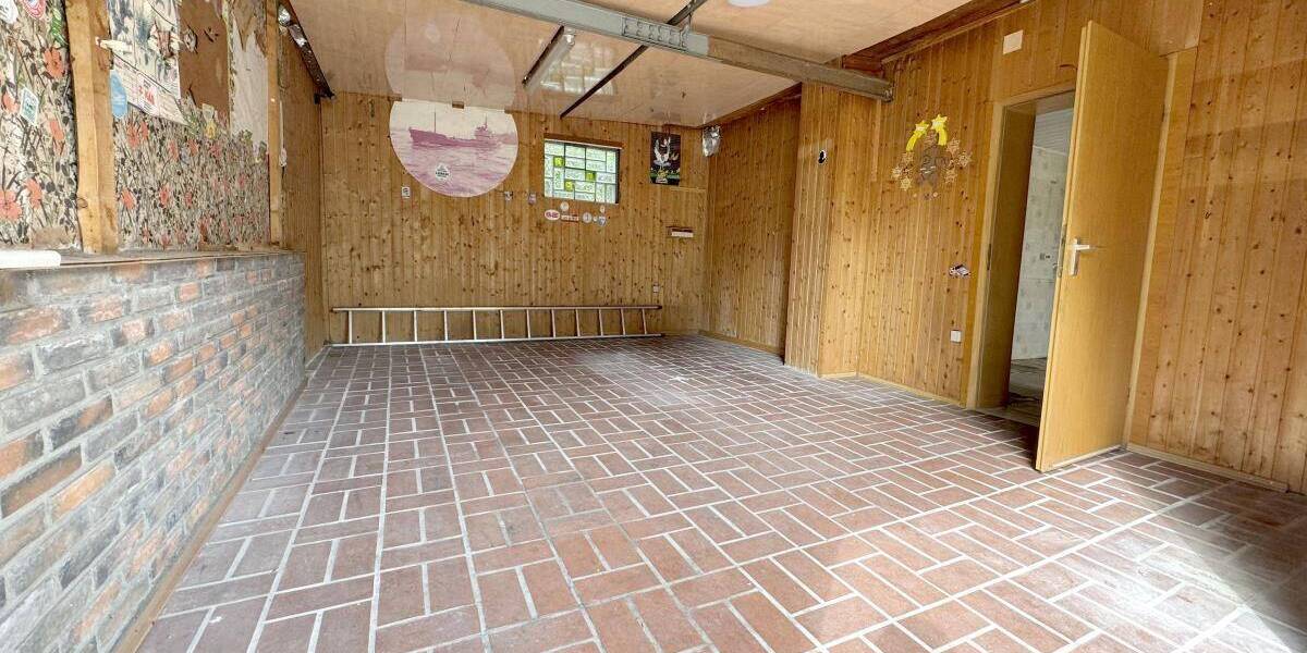 Einfamilienhaus Oberhausen Sterkrade-Mitte - 8 Zimmer, 145 m&sup2;, 275.000&euro; | Angebot:26572490