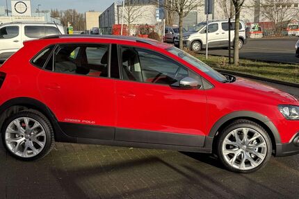 VW Polo 119.987 km 9.999 &euro; Essen 45327