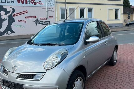 Nissan Micra 124.000 km 2.290 &euro; Recklinghausen 45657