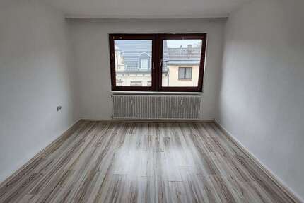Wohnung Oberhausen Neue Mitte - 2 Zimmer, 43 m&sup2;, 400&euro; | Angebot:24509861