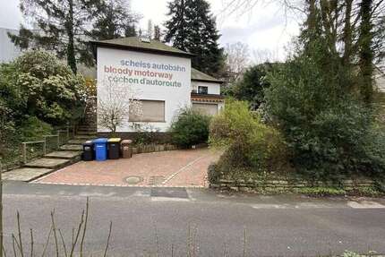 Haus Essen Stadtbezirk II - 8 Zimmer, 180 m&sup2;, 440.000&euro; | Angebot:26583990