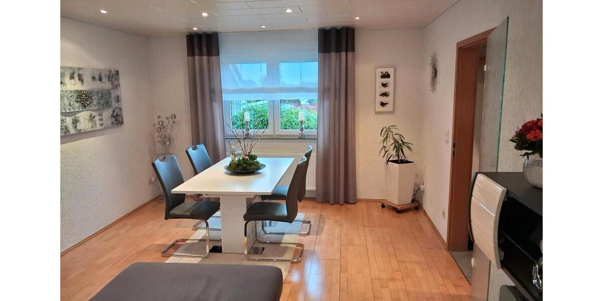 Doppelhaushälfte Dortmund Brackel - 3.5 Zimmer, 88 m&sup2;, 390.000&euro; | Angebot:24560933