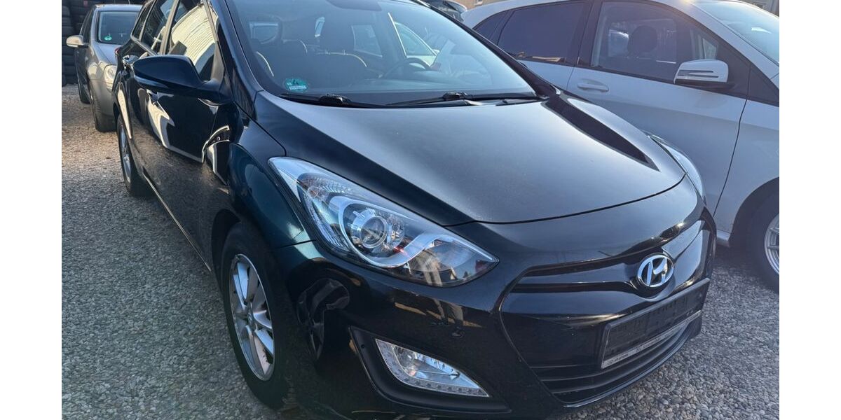 Hyundai i30 170.000 km 6.999 &euro; Essen 45355