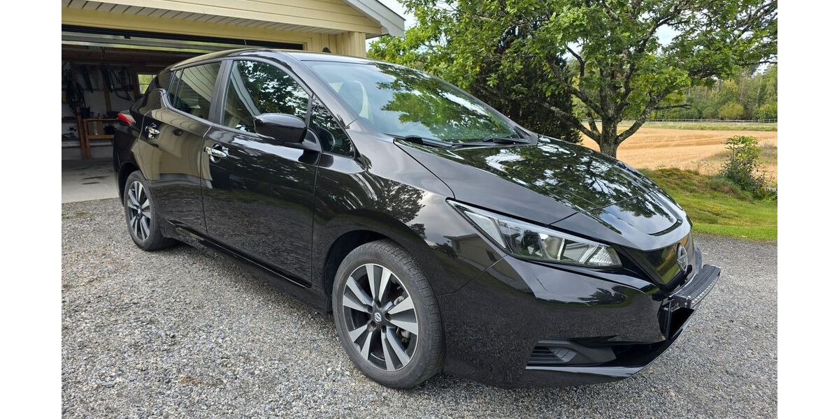 Nissan Leaf 47.700 km 13.890 &euro; Wuppertal 42277
