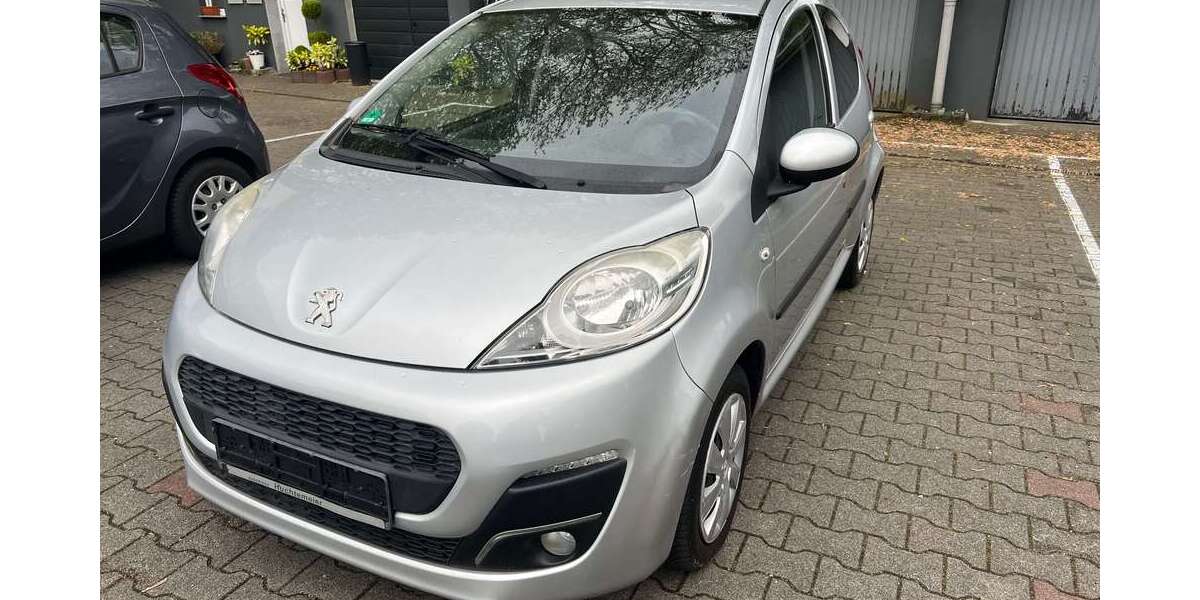 Peugeot 107 138.000 km 2.999 &euro; Gelsenkirchen 45899