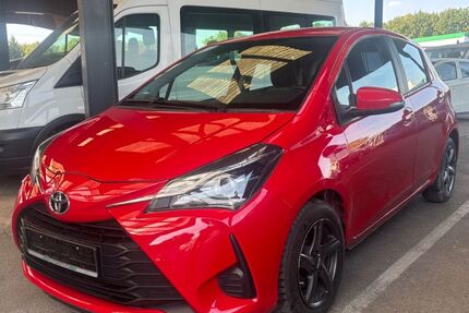 Toyota Yaris 71.000 km 8.250 &euro; Essen 45356