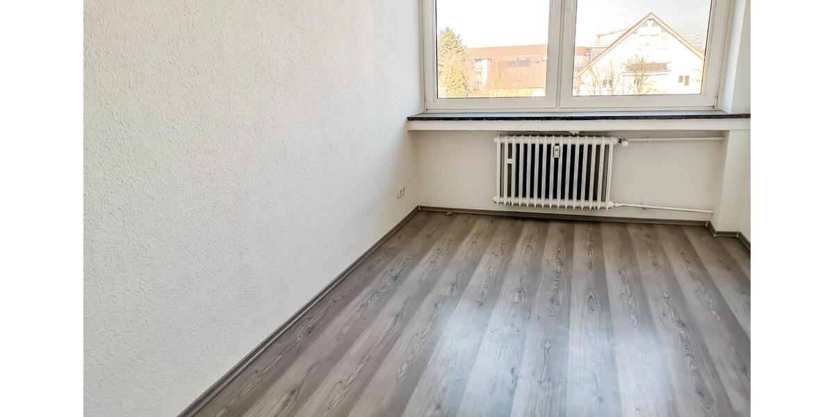 Etagenwohnung Mülheim an der Ruhr Heißen - 4 Zimmer, 80 m&sup2;, 699&euro; | Angebot:26023862