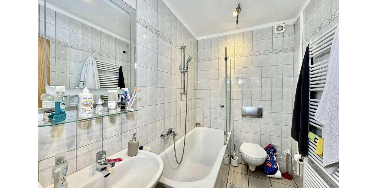 Etagenwohnung Essen Stadtbezirk II - 2 Zimmer, 60 m&sup2;, 950&euro; | Angebot:25916575