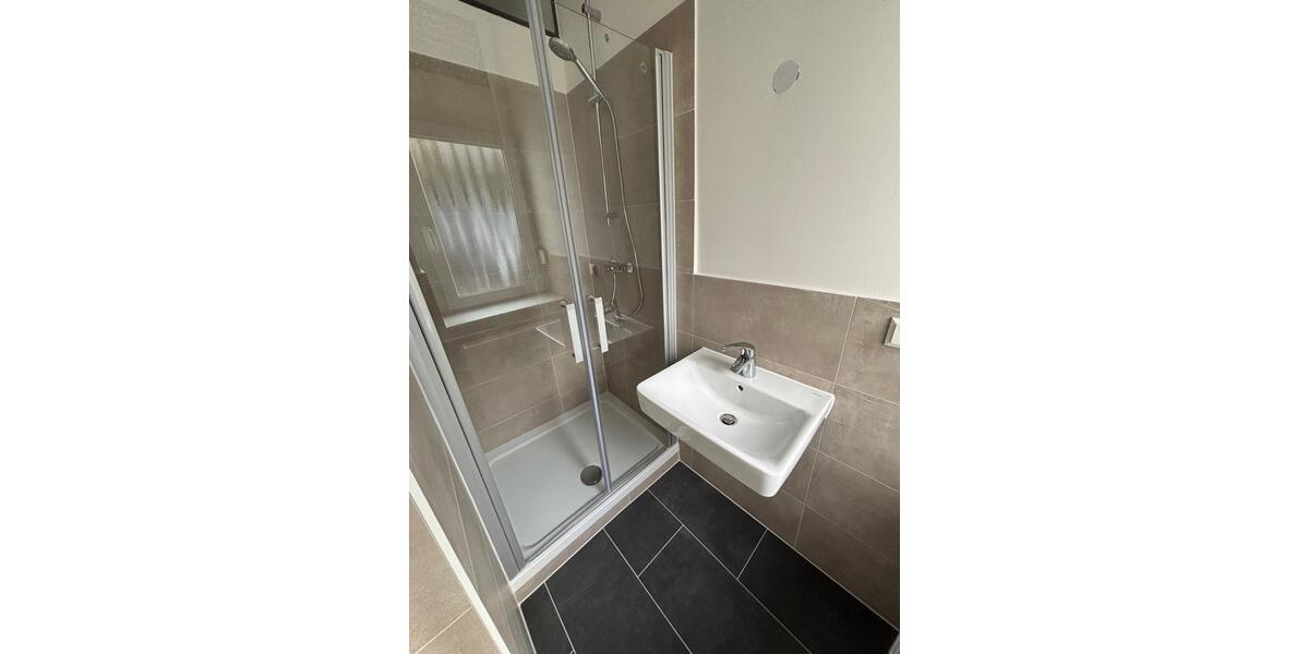 Erdgeschoßwohnung Wuppertal Gemarkung Langerfeld - 3 Zimmer, 75 m&sup2;, 800&euro; | Angebot:26422025