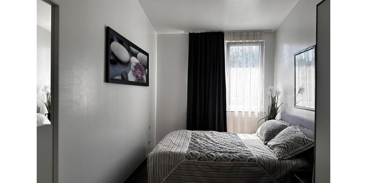 Dachgeschoßwohnung Essen Frillendorf - 3 Zimmer, 96 m&sup2;, 229.000&euro; | Angebot:27044145