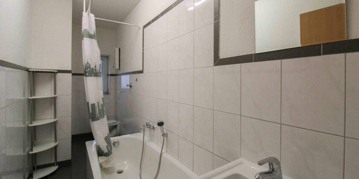 Etagenwohnung Essen Steele - 4 Zimmer, 102 m&sup2;, 135.000&euro; | Angebot:26082918