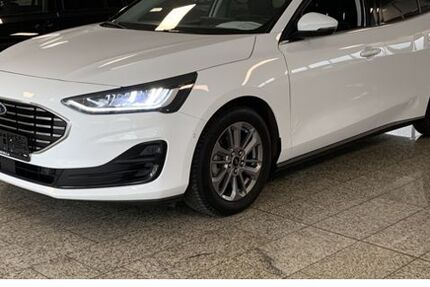 Ford Focus 9.999 km 22.700 &euro; Wuppertal 42329