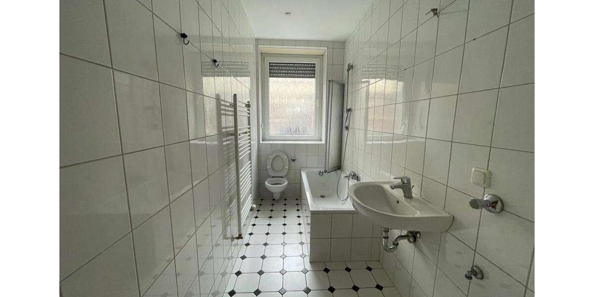 Erdgeschoßwohnung Gelsenkirchen Ückendorf - 1 Zimmer, 30 m&sup2;, 270&euro; | Angebot:26182878