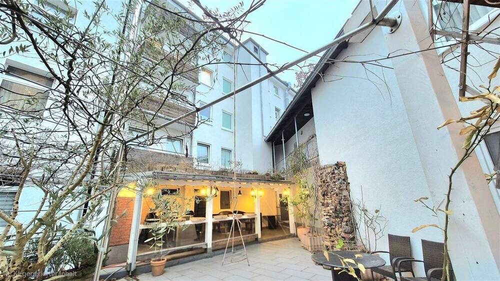 Mehrfamilienhaus, Wohnhaus Essen Frohnhausen - 4 Zimmer, 1 m&sup2;, 1.850.000&euro; | Angebot:25692827