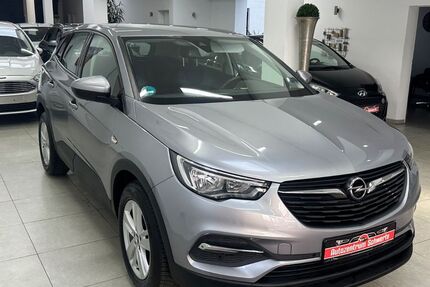 Opel Grandland (X) 77.000 km 13.999 &euro; Schwerte 58239