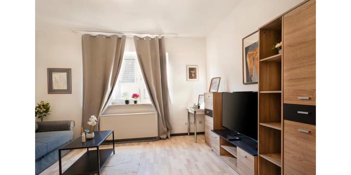 Etagenwohnung Essen Stadtkern - 1.5 Zimmer, 33 m&sup2;, 695&euro; | Angebot:25916582