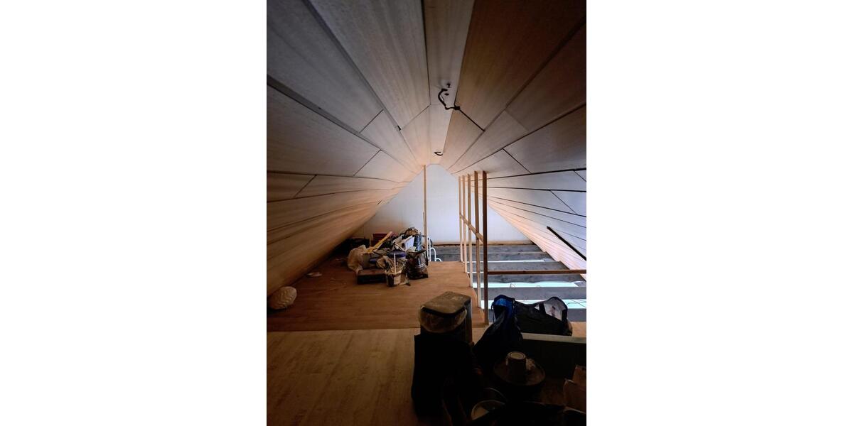 Dachgeschoßwohnung Essen Stadtbezirk IV - 2 Zimmer, 59 m&sup2;, 620&euro; | Angebot:25809242